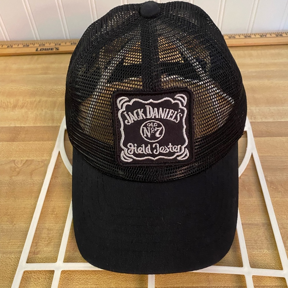 Preowned Men’s “Jack Daniel’s Old No.7 “ Field Tester”Black/ Mesh Magic Headwear